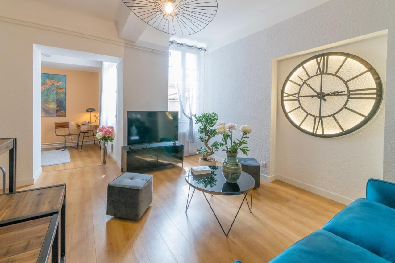 LE PALAIS DU CHÊNE NOIR WiFI GRATUIT Apartamento Avinhão Exterior foto
